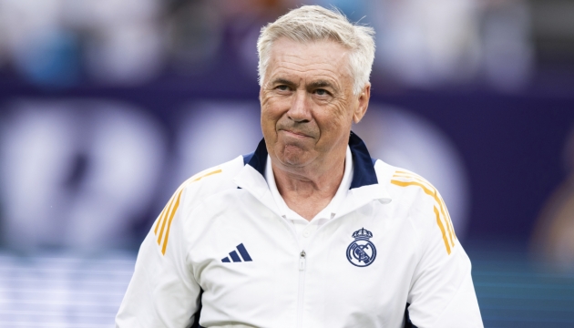 Ảnh bài viết Carlo Ancelotti kém hào hứng, muốn hoãn trận Real Madrid - Milan 