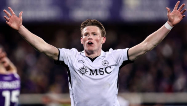 Ảnh bài viết Scott McTominay lập công, Napoli đè bẹp Fiorentina 3 bàn không gỡ