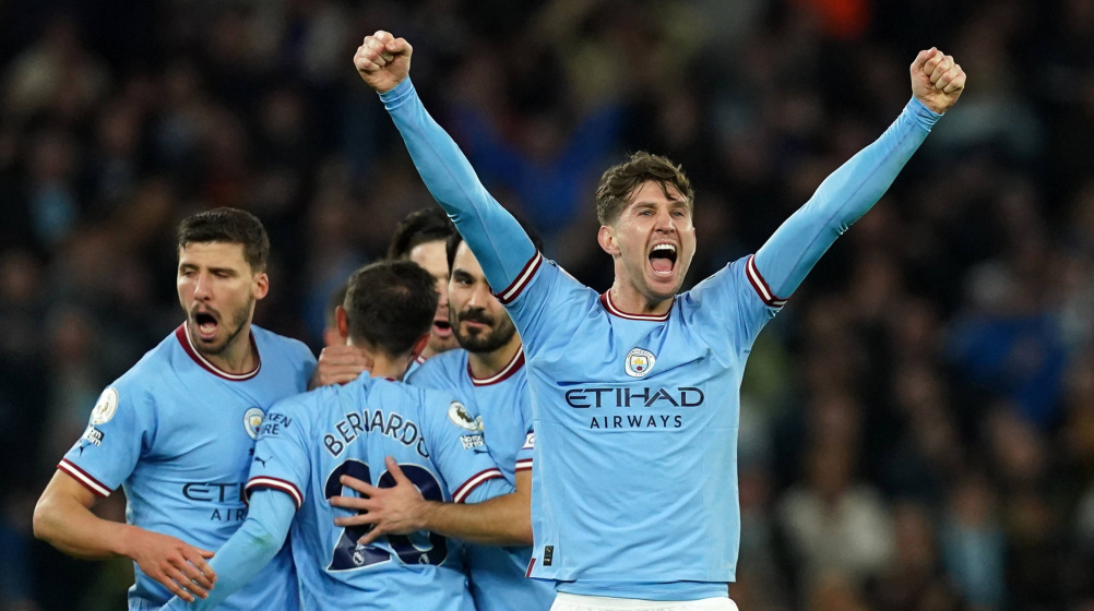 Ảnh bài viết Man City chi 50 triệu, có ngay bản nâng cấp của John Stones
