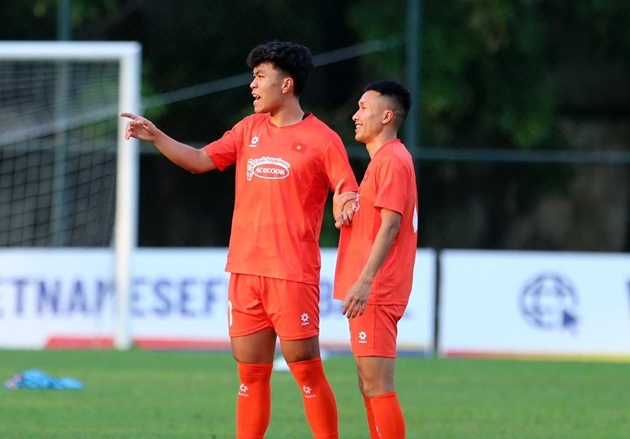 Ảnh bài viết 3 "cánh chim lạ" chờ HLV Kim Sang-sik khai phá ở tuyển Việt Nam