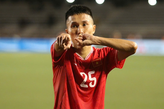 Ảnh bài viết HLV Kim Sang-sik tiết lộ cái tên ấn tượng nhất tuyển Việt Nam