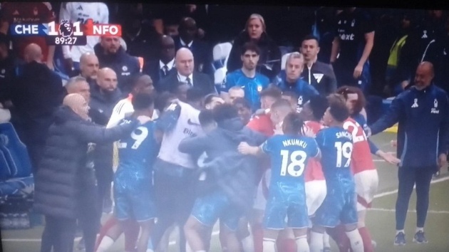 Ảnh bài viết Án phạt 25 nghìn bảng Anh đang chờ Chelsea 