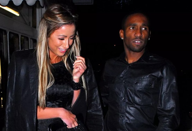 Ảnh bài viết Cựu sao Premier League hẹn hò hàng loạt chân dài nóng bỏng