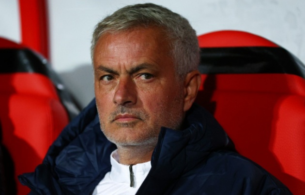 Ảnh bài viết Lý do West Ham muốn Mourinho thay Lopetegui