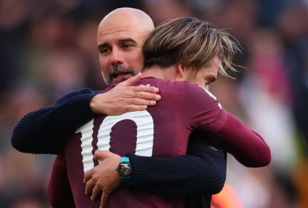 Ảnh bài viết Lee Carsley tranh cãi nảy lửa với Pep về Jack Grealish
