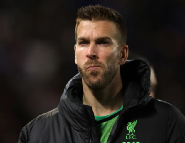 Ảnh bài viết Liverpool trói chân Adrian, chia tay 10 cầu thủ