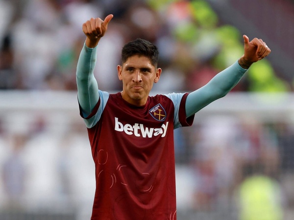 Ảnh bài viết Chiêu mộ số 6 mới, Man United có 3 mục tiêu chất lượng