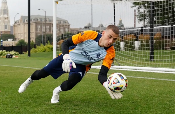 Ảnh bài viết Real Madrid chờ đợi quyết định của Lunin