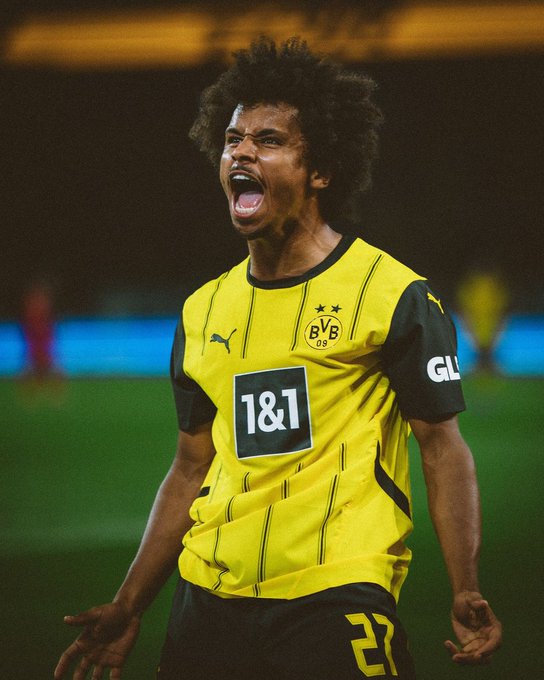 Ảnh bài viết Adeyemi nói gì sau khi giúp Dortmund lên đỉnh Bundesliga?