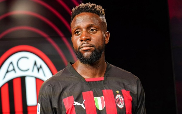 Ảnh bài viết Milan gạch tên cựu tiền đạo Liverpool 