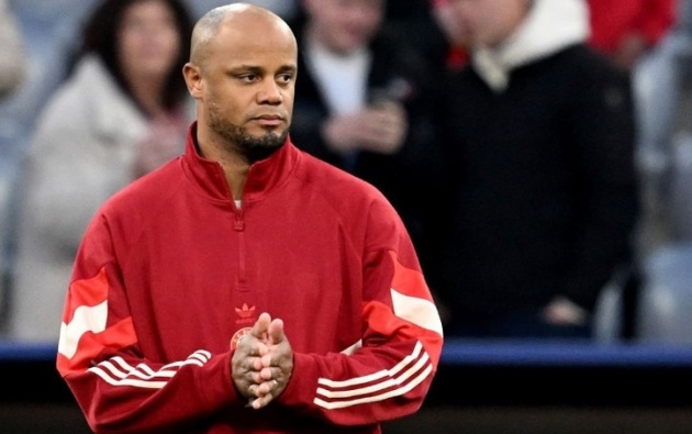 Ảnh bài viết CĐV Bayern chê bai đẳng cấp của Kompany, nhắc đến Pep 