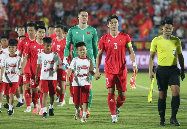 Ảnh bài viết Quế Ngọc Hải, Nguyễn Filip – Hai thái cực, một nỗi đau 