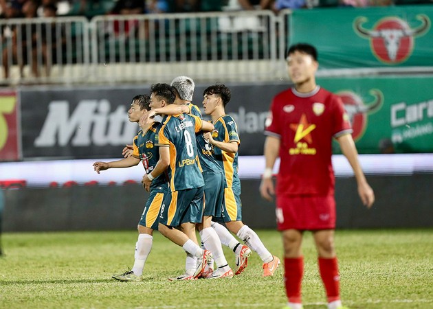 Ảnh bài viết Vòng 21 V-League: HAGL sáng cửa thăng tiến; Nam Định lại gây sốc?