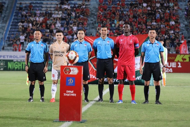 Ảnh bài viết Vấn nạn trọng tài: Kém chuyên môn hay tư tưởng có vấn đề?