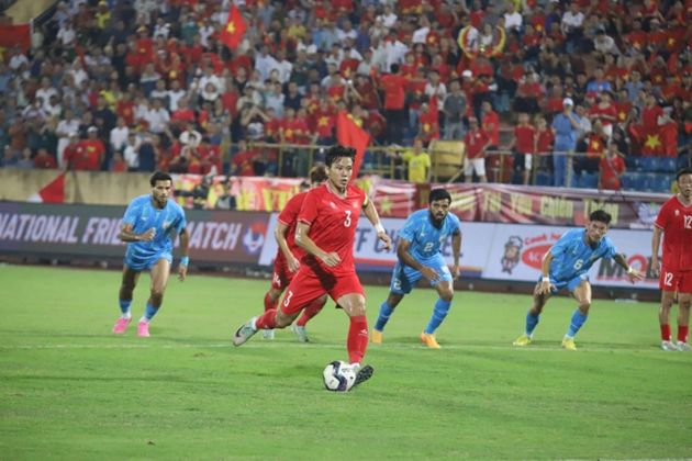 Ảnh bài viết HLV Kim Sang-sik nói gì về Quế Ngọc Hải?