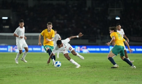 Ảnh bài viết Đấu Việt Nam, HLV Indonesia thay mới toàn bộ đội hình