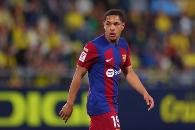 Ảnh bài viết 5 cái tên tiềm năng cho Barca nếu họ để Roque ra đi