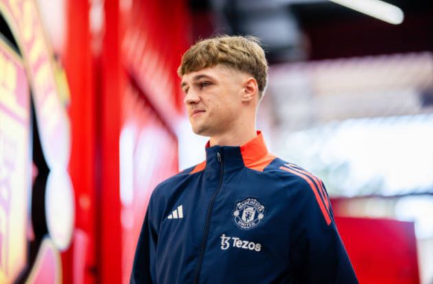 Ảnh bài viết Món hời 700.000 bảng của MU sẽ khiến Man City hối hận?
