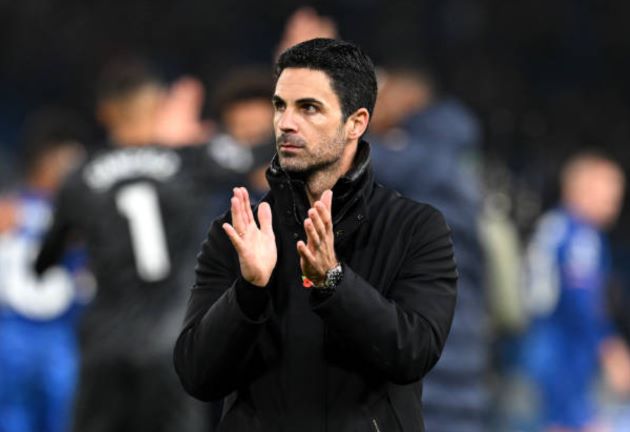 Ảnh bài viết Podolski chỉ ra bản hợp đồng dành cho tương lai của Arteta