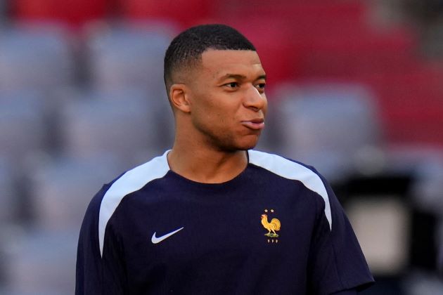 Ảnh bài viết Leboeuf: “Vì lợi ích tuyển Pháp, Mbappe đừng ra sân" 
