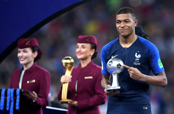 Ảnh bài viết Mbappe đứng trước cơ hội đi vào lịch sử với giải thưởng 'Golden Boy'