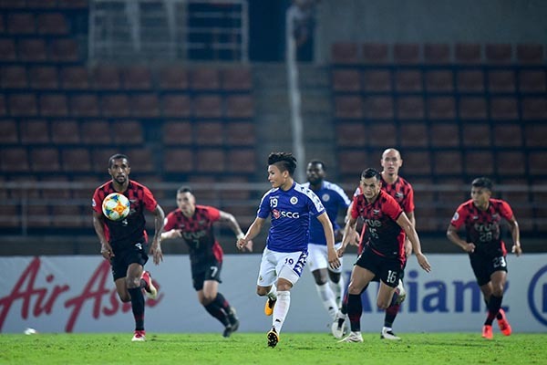 Bởi Quang Hải và đồng đội đã rất nghiêm túc để bước ra "biển lớn".