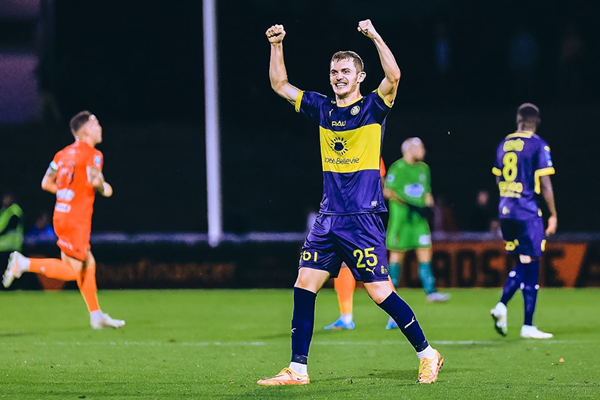 Ảnh bài viết Thầy của Quang Hải nói gì sau khi Pau cuối cùng cũng biết thắng