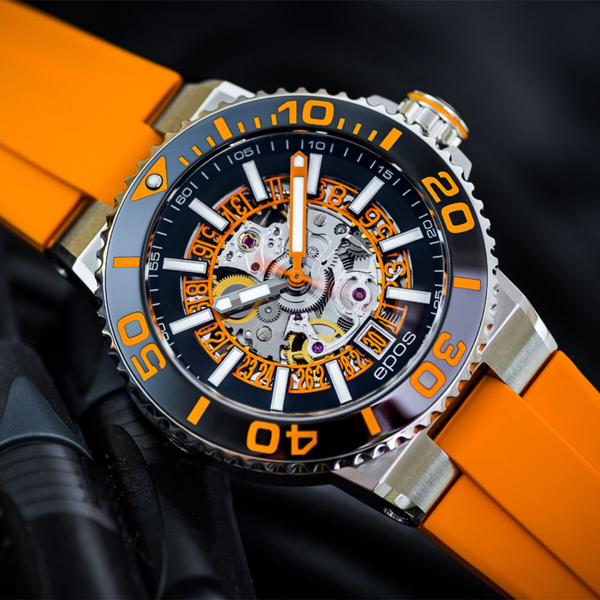 Sale sập sàn Black Friday – Giảm ngay 50% toàn bộ sản phẩm tại Đăng Quang Watch - Bóng Đá