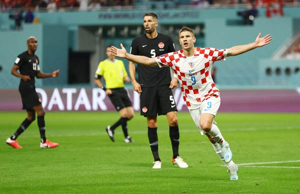 Kramaric chơi rất hay trận thắng Canada.
