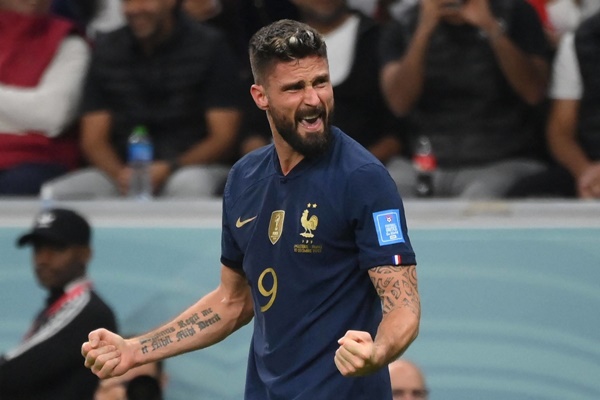 Giroud đóng góp 31% trong tổng số bàn của Pháp ở World Cup 2022. Tiền đạo 36 tuổi này có thể vượt mặt cả Messi và đồng đội Mbappe nếu ghi ít nhất 2 bàn ở chung kết World Cup.