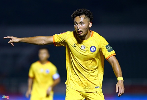 Ryan Ha được HLV Võ Đình Tân xếp đá chính trận thứ 3 liên tiếp từ đầu mùa. Cầu thủ sinh trưởng ở Pháp được nhận xét là đã hiểu bóng đá Việt Nam nhiều hơn trước.