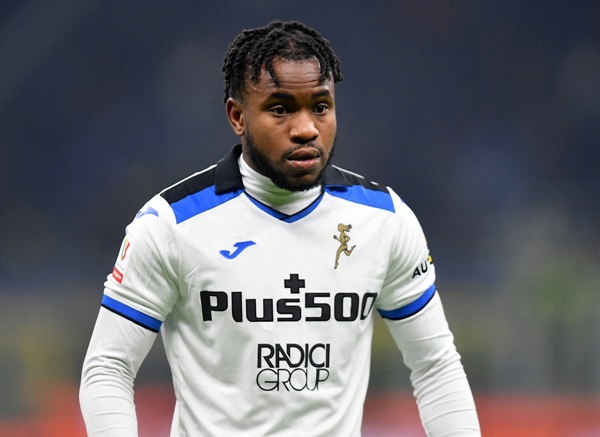 Ademola Lookman là chân sút gây ấn tượng tại Serie A mùa này khi ghi đến 7 bàn sau World Cup 2022. Trong màu áo Atalanta, anh lập cú đúp ở 3 trận liên tiếp gặp Salernitana, Spezia và Juventus. Lookman cũng là Vua phá lưới của đội với 12 pha lập công từ đầu mùa.