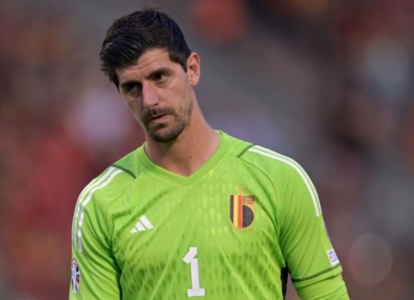 Ảnh bài viết Courtois trả giá vì hành vi nổi loạn