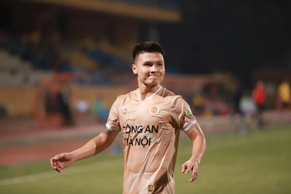 Ảnh bài viết Diễn biến mới vụ Quang Hải xuất ngoại