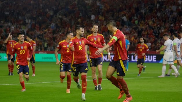 Ảnh bài viết Tây Ban Nha 3-0 Serbia: Một chiều; Ma thuật của Alex Baena