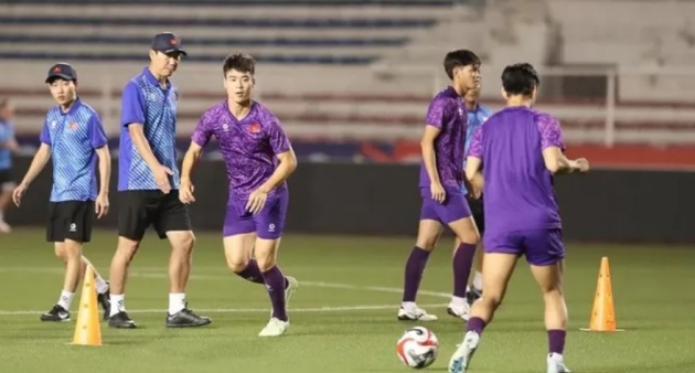 Ảnh bài viết ĐT Việt Nam thiệt quân trước lần đụng độ Philippines