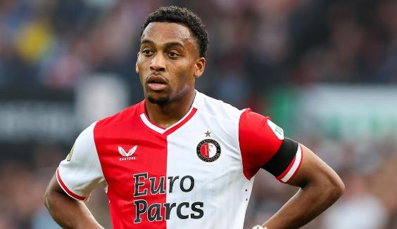 Ảnh bài viết Sau Ugarte, 4 tiền vệ giá rẻ để Man United đem về