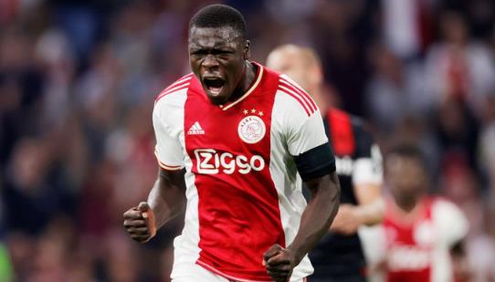 Ảnh bài viết Săn tiền đạo, Ten Hag nhắm đến Brian Brobbey