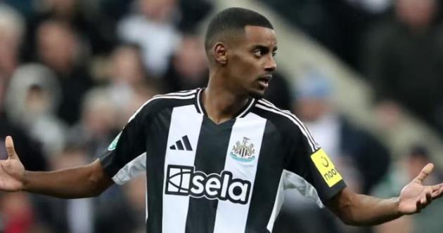 Ảnh bài viết Gặp khó vụ Isak, Liverpool có thể hài lòng với 'sát thủ' lợi hại hơn Nunez ở đội trẻ