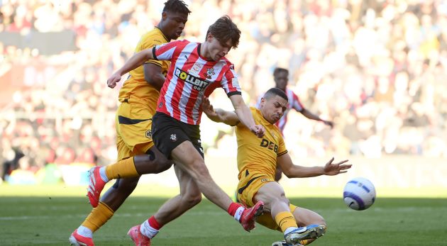Ảnh bài viết Man Utd có "quân bài tẩy" để chiêu mộ thần đồng Southampton