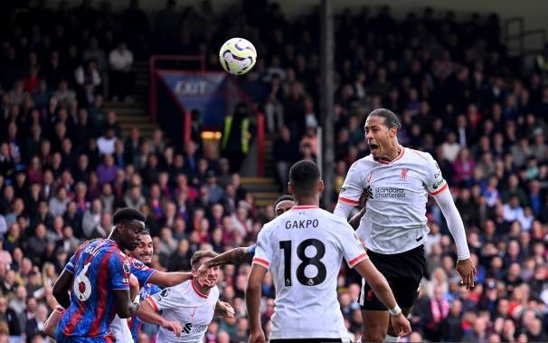 Ảnh bài viết Crystal Palace 0-1  Liverpool: Người Hà Lan bay; Mục tiêu Man City gây thất vọng