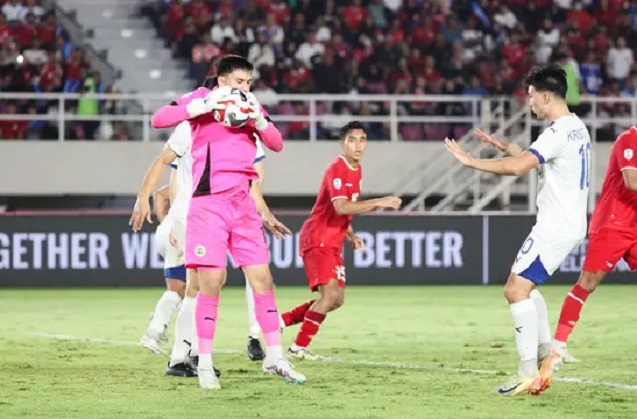 Ảnh bài viết Từng thủng lưới 7 bàn trước Indonesia, thủ môn Philippines có màn trả thủ ngọt ngào