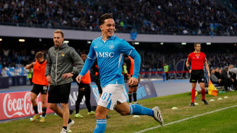 Ảnh bài viết Napoli giành chiến thắng cuối năm dù Lukaku hụt penalty