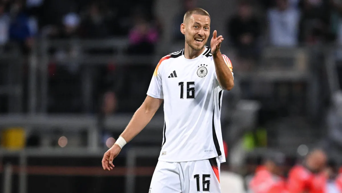 Ảnh bài viết Liverpool, Bayer vồ hụt trung vệ cực chất