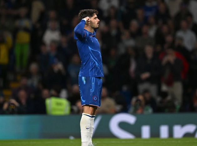 Neto đã ghi bàn đầu tiên cho Chelsea.