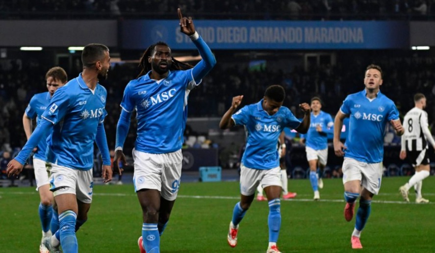 Ảnh bài viết Chấm dứt mạch bất bại của Juve, sao Napoli phấn khích