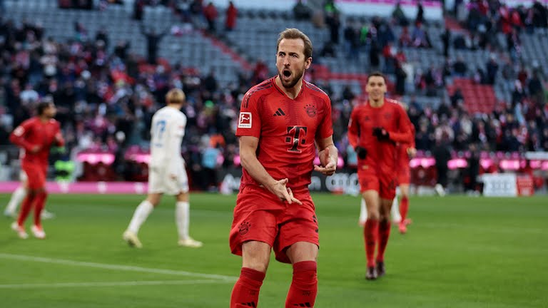 Ảnh bài viết Bayern thắng trong trận cầu 7 bàn; Dortmund vươn lên vị trí thứ 10