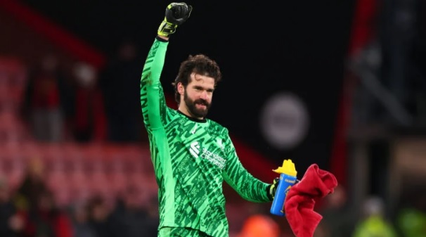 Ảnh bài viết Tương lai của Alisson Becker tại Liverpool: Liệu có chia tay vào mùa hè này?