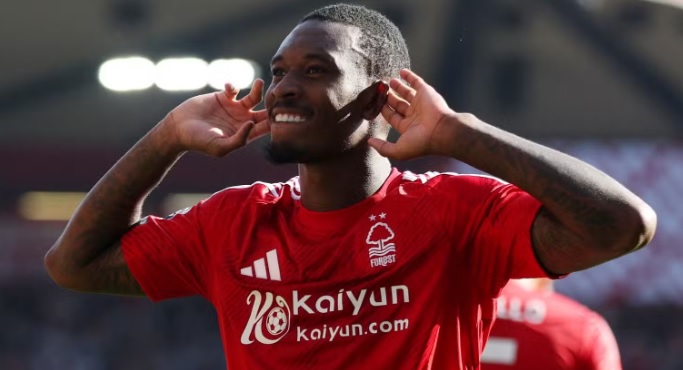 Ảnh bài viết Người cũ chơi như Arjen Robben, Chelsea có thể đang hối hận