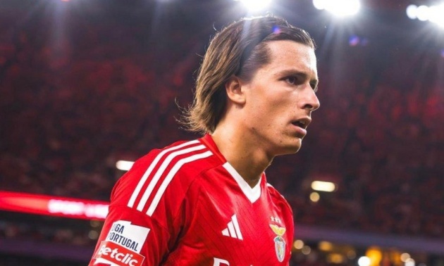 Ảnh bài viết HLV Ten Hag làm rõ khả năng MU chiêu mộ Alvaro Fernandez